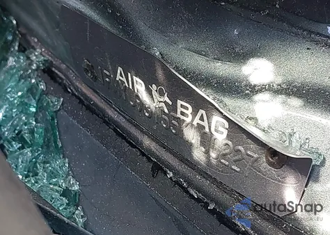 2005 Ford Escape Xlt из США, поврежденный, VIN 1FMYU93155KA00227